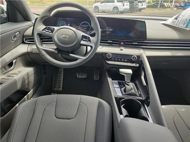 new 2025 Hyundai Elantra HEV car, priced at $31,775