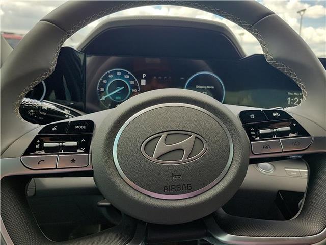 new 2025 Hyundai Elantra HEV car, priced at $32,275