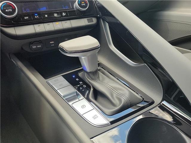 new 2025 Hyundai Elantra HEV car, priced at $32,275