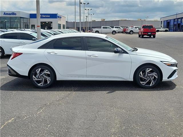 new 2025 Hyundai Elantra HEV car, priced at $32,275