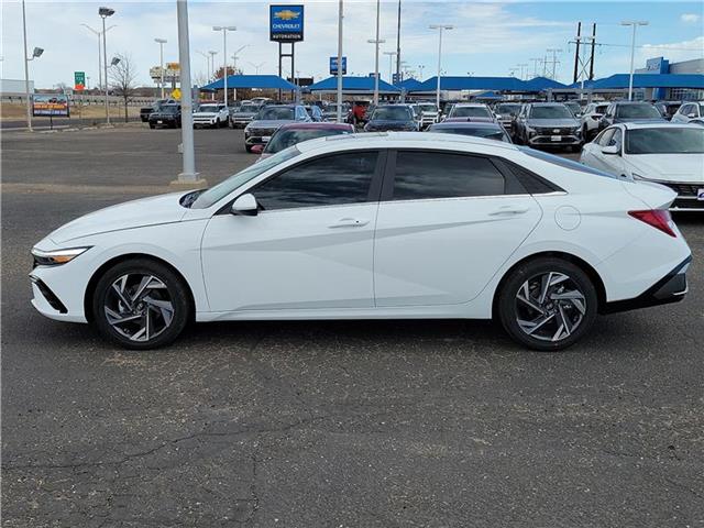 new 2025 Hyundai Elantra car, priced at $30,315