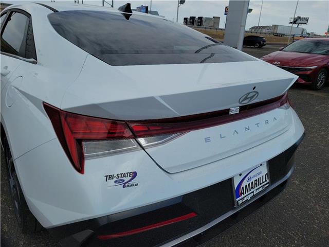 new 2025 Hyundai Elantra car, priced at $30,315